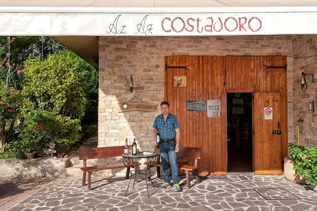 Farm stay Agriturismo Costadoro Bardolino